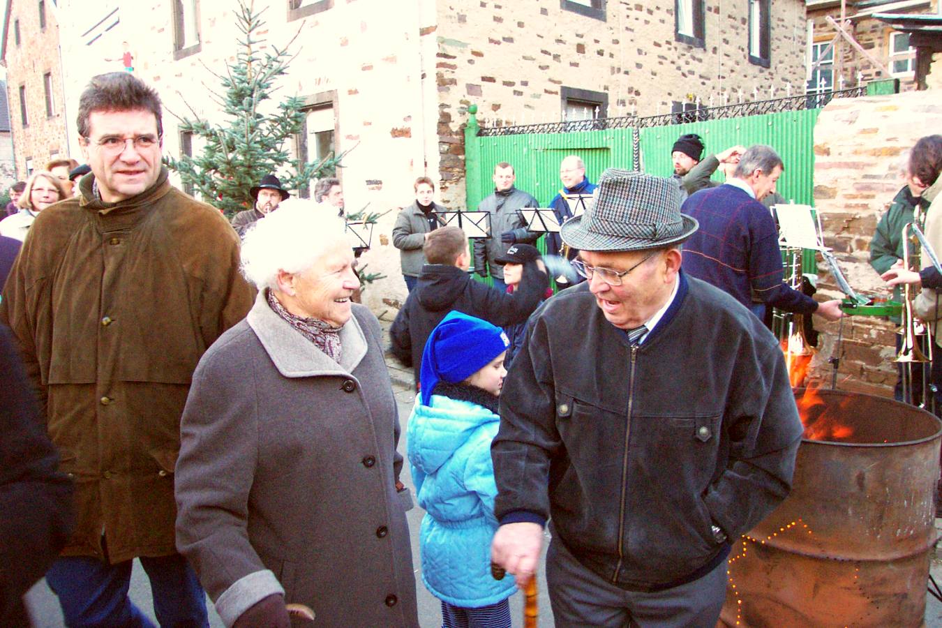 Weihnachtsmarrkt Mörz 2002